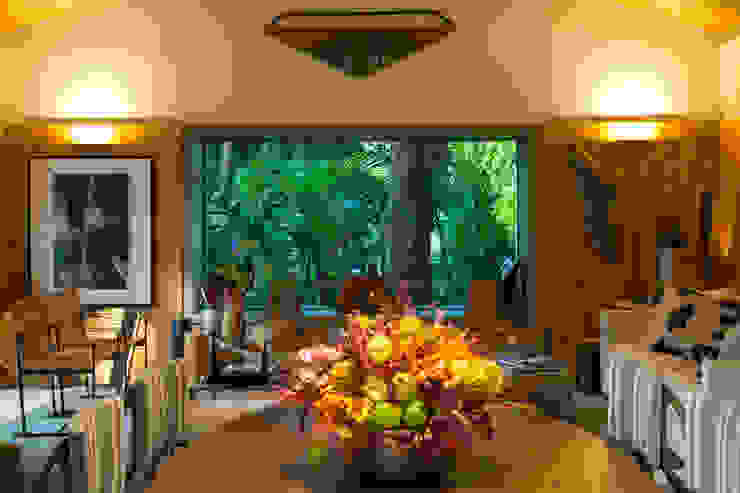 Marina Linhares Decoração de Interiores Ruang Makan Tropis