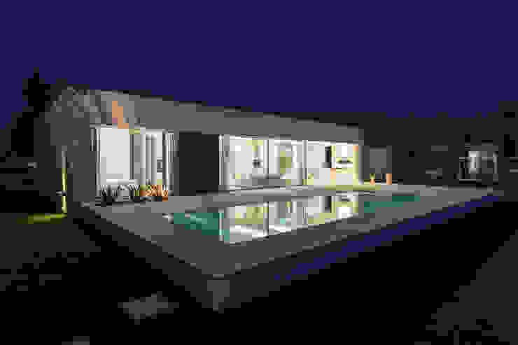 VISMARACORSI ARQUITECTOS Prefabricated home