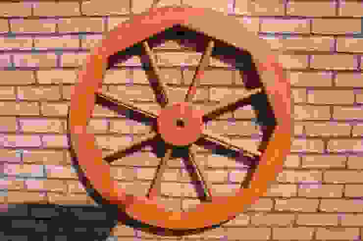 Rustikale Wagenräder, Deko Wagenräder | homify