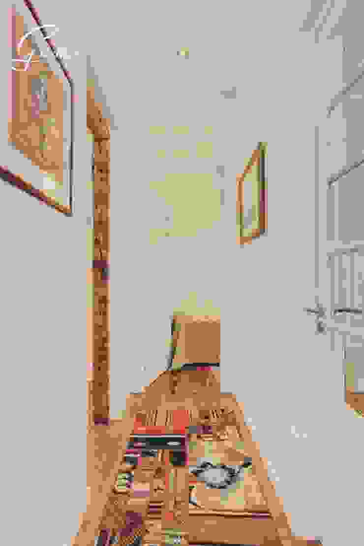 Obrasdecor 러스틱스타일 복도, 현관 & 계단