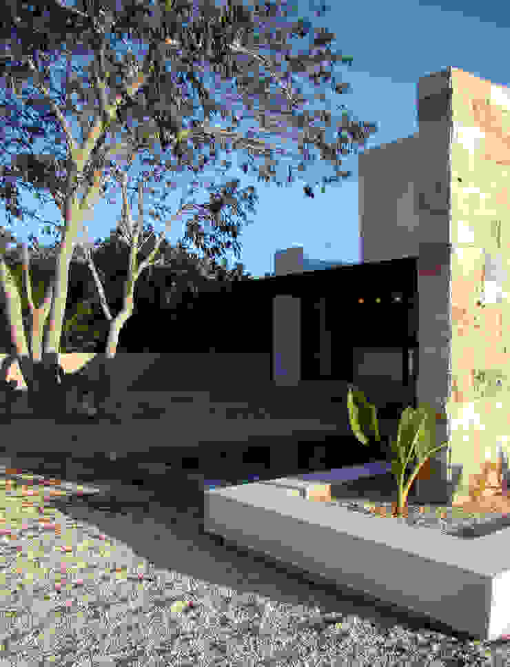 Studio 360 บ้านและที่อยู่อาศัย