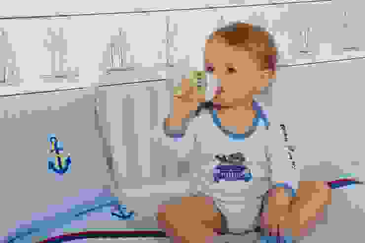 por Kidsroomstyle/KRS-Design Eclético