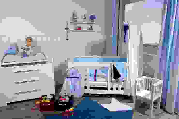 por Kidsroomstyle/KRS-Design Eclético