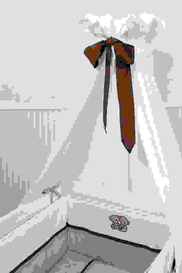 por Kidsroomstyle/KRS-Design Eclético