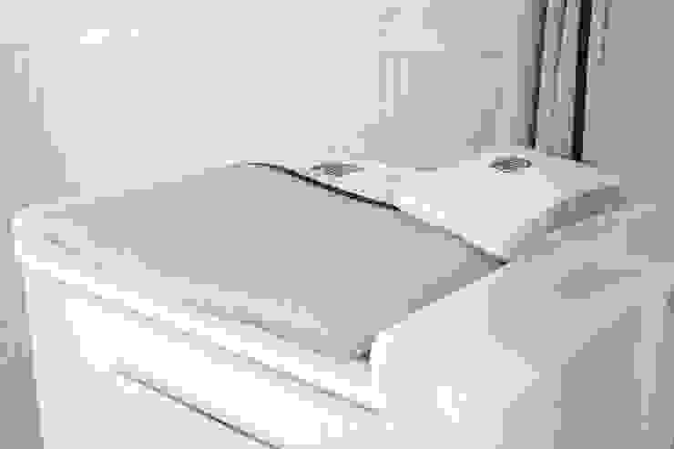 por Kidsroomstyle/KRS-Design Eclético