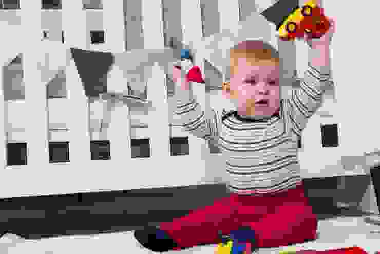 por Kidsroomstyle/KRS-Design Eclético