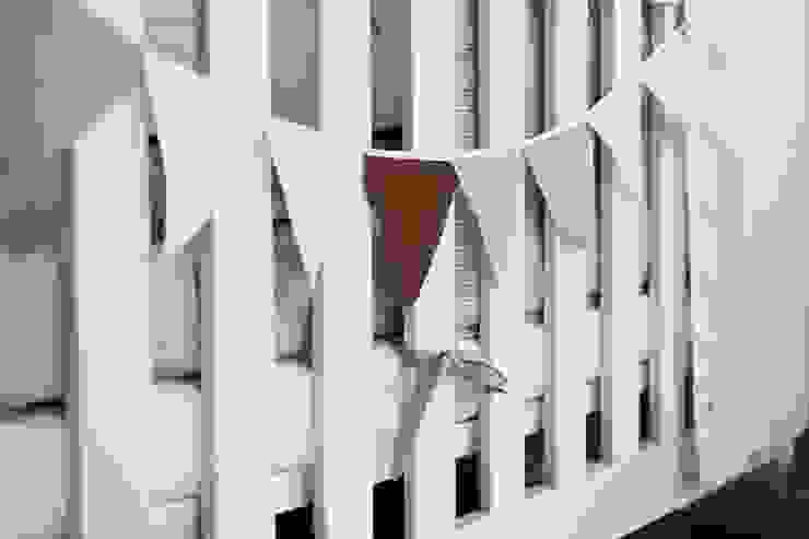 por Kidsroomstyle/KRS-Design Eclético