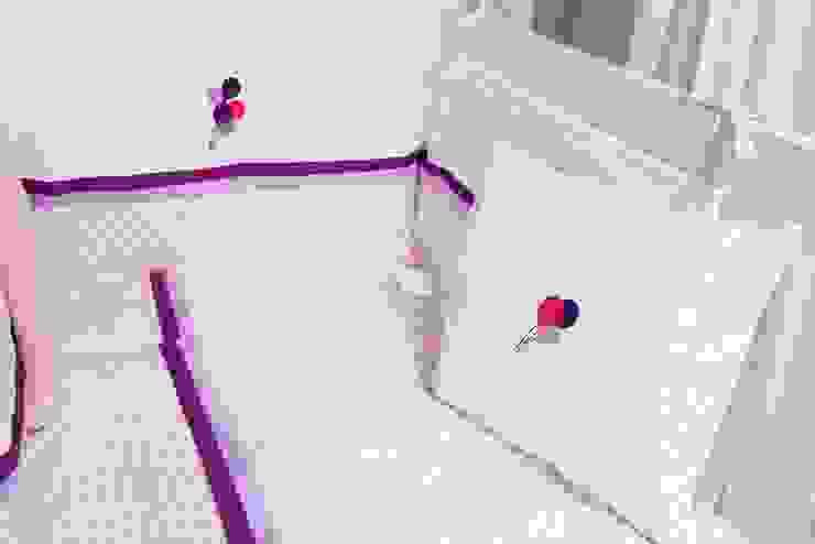 por Kidsroomstyle/KRS-Design Eclético