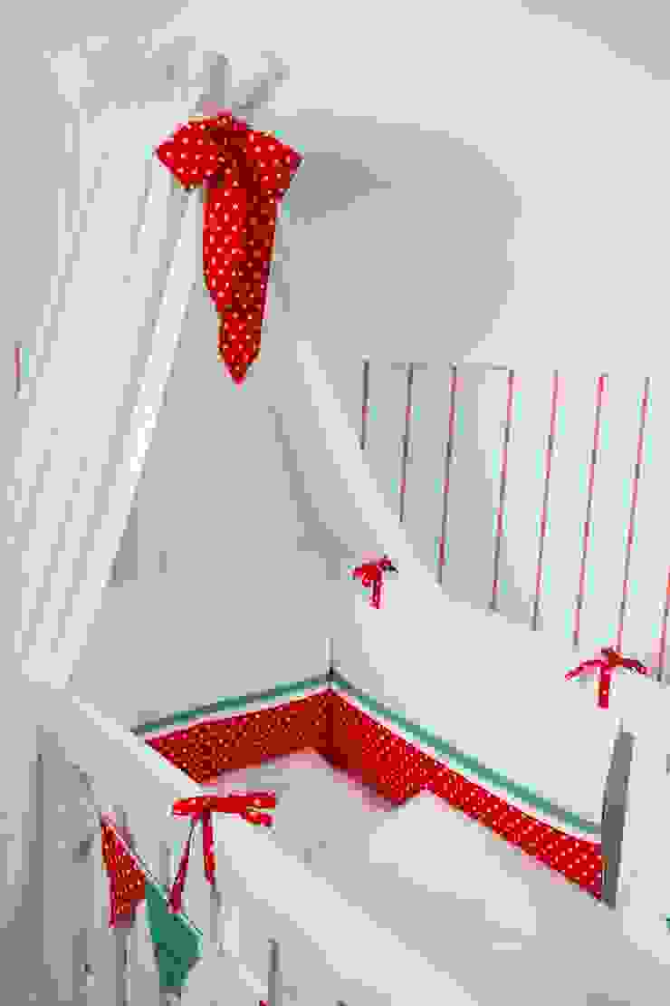 por Kidsroomstyle/KRS-Design Eclético