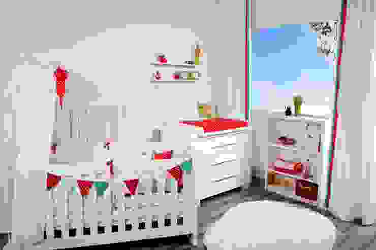 por Kidsroomstyle/KRS-Design Eclético