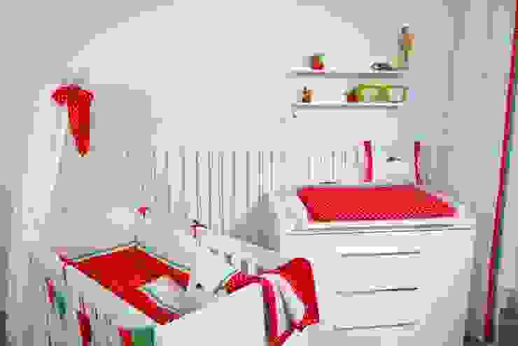 por Kidsroomstyle/KRS-Design Eclético