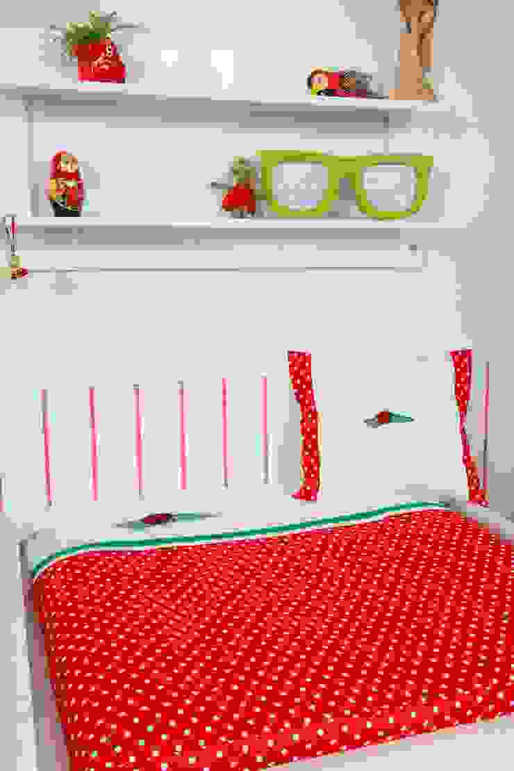 por Kidsroomstyle/KRS-Design Eclético