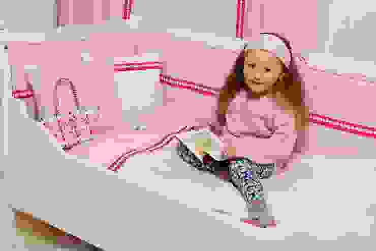 por Kidsroomstyle/KRS-Design Eclético