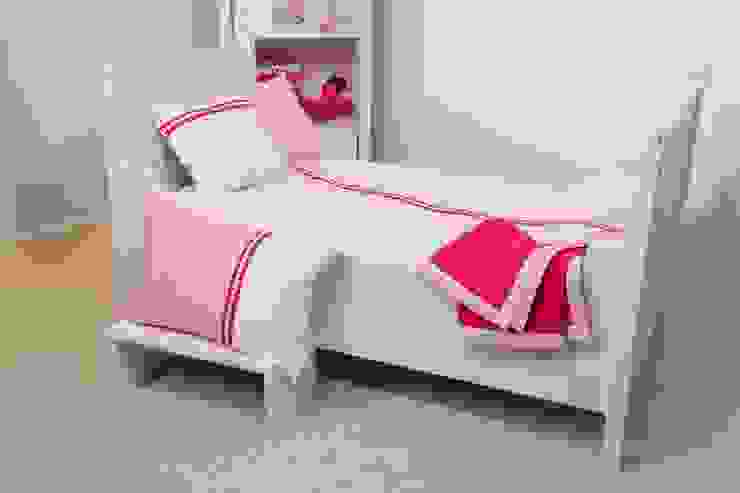 por Kidsroomstyle/KRS-Design Eclético