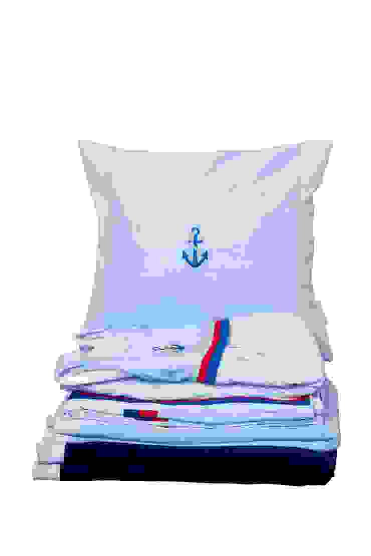 por Kidsroomstyle/KRS-Design Eclético