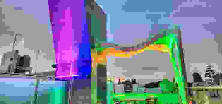 Valeriano Villegas Paredes y pisos de estilo moderno