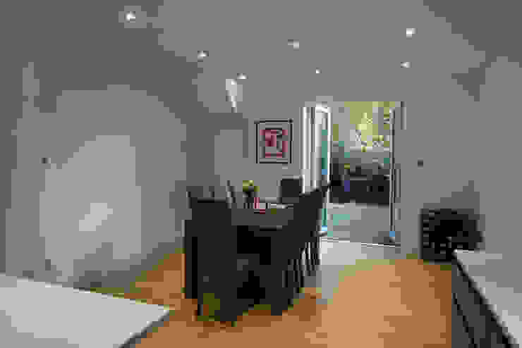 8 Dunollie Road ATOM BUILD LTD Modern dining room
