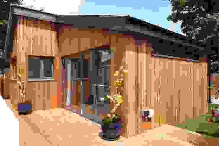 homify Modern Garage and Shed
