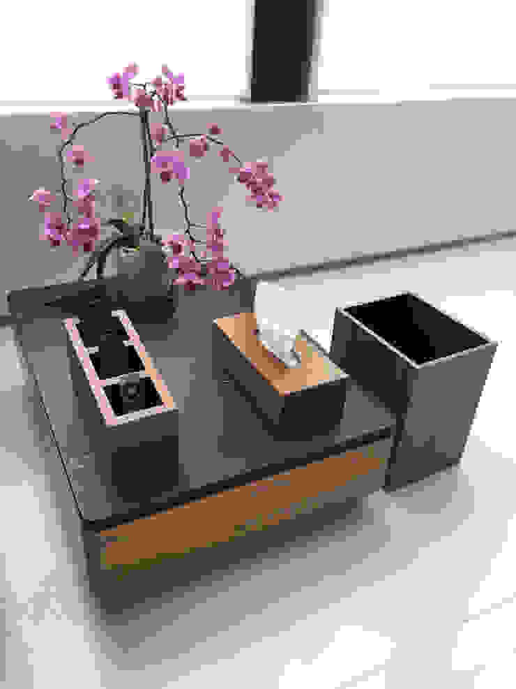 Wood, wood wood Moderne Wohnzimmer Couch- und Beistelltische
