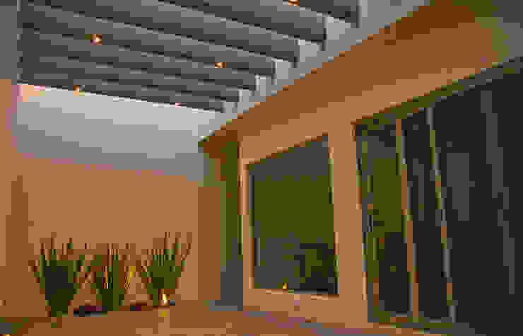 Paredes e pisos modernos por fc3arquitectura Moderno