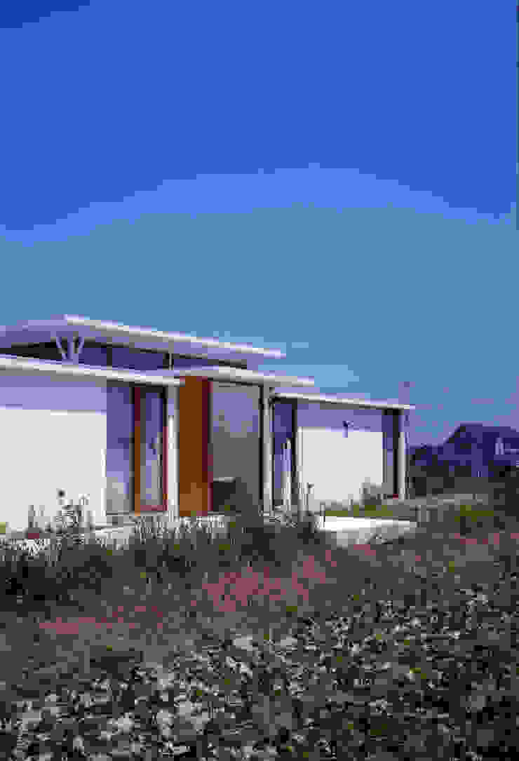 土の器：大網白里町の家 AIRアーキテクツ建築設計事務所 モダンな 家