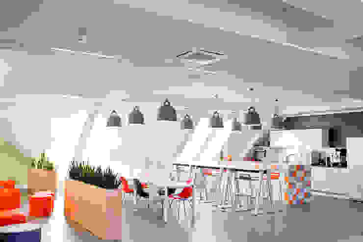 Lieferando.de YD. Your delivery GmbH Sabine Oster Architektur & Innenarchitektur (Sabine Oster UG) Moderne Bürogebäude