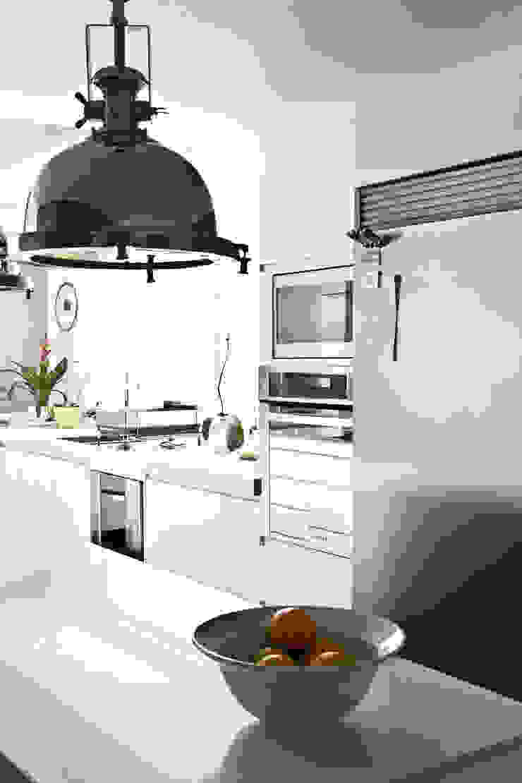 Proyectos studio Roca STUDIOROCA Moderne Küchen