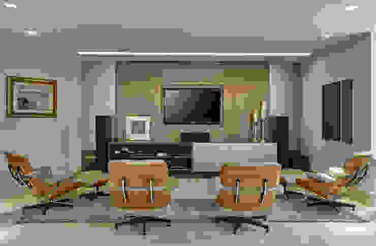 Isabela Canaan Arquitetos e Associados Salas multimedia de estilo moderno