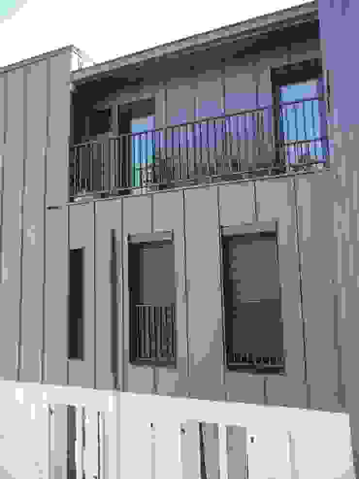 Sur-élevation à ossature Bois - Montreuil, AADD+ AADD+ Maisons modernes