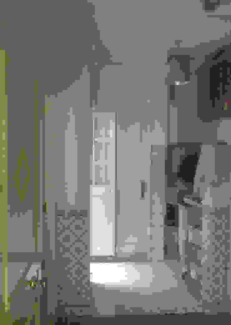 مرمره  توسطBL Design Arquitectura e Interiores, مدیترانه ای   