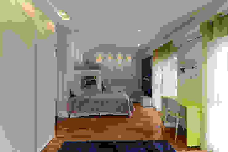 LAM Arquitetura | Interiores Modern nursery/kids room