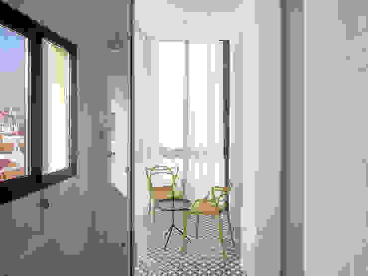 Príncipe real apartment lisbon fala ห้องโถงทางเดินและบันไดสมัยใหม่