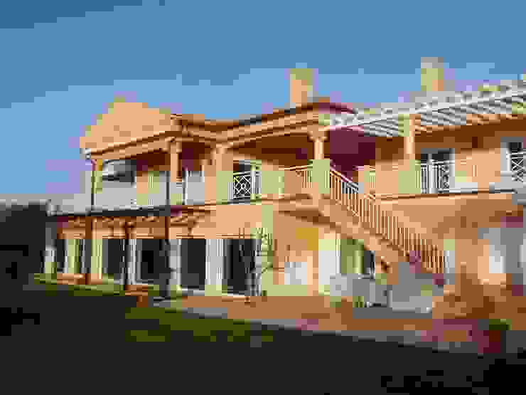 Thermal Insulation - ETICS RenoBuild Algarve Nhà phong cách Địa Trung Hải