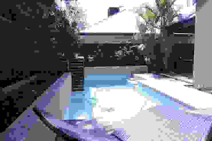 Applecross Project Project Artichoke Tropical style pool