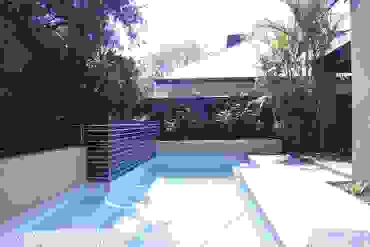 Applecross Project Project Artichoke Tropical style pool
