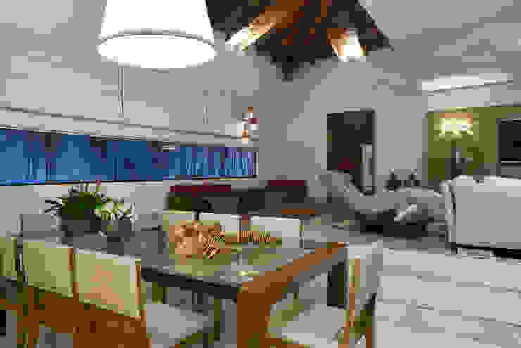 Residência AM Salas de jantar modernas por Isabela Canaan Arquitetos e Associados Moderno
