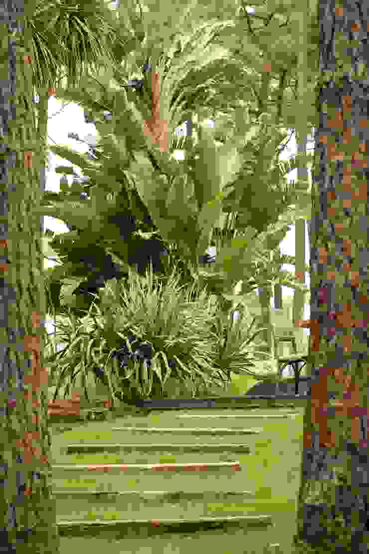 CASA . Quinta do lago COISAS DA TERRA Jardins ecléticos