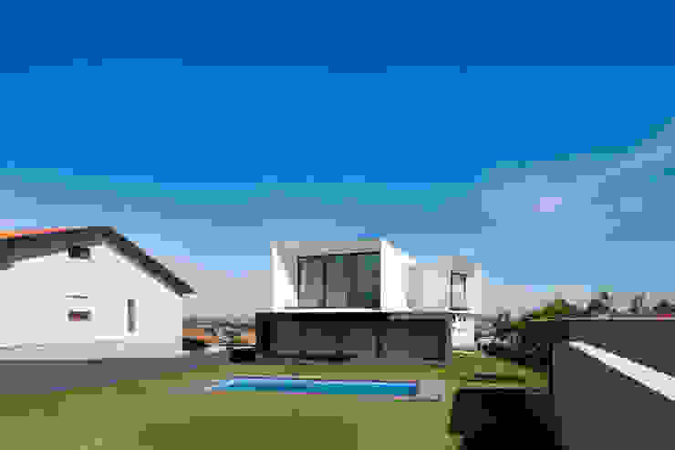 Casas de estilo minimalista de Urban Core Minimalista