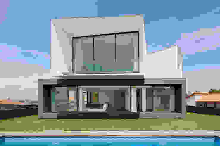 Casas de estilo minimalista de Urban Core Minimalista