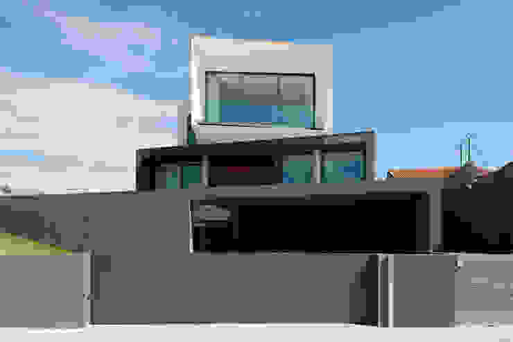 Casas de estilo minimalista de Urban Core Minimalista