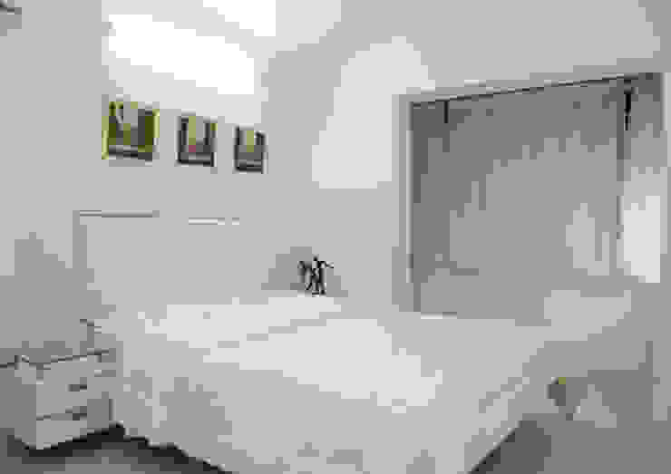 MASTER BED VERVE GROUP Minimalist bedroom