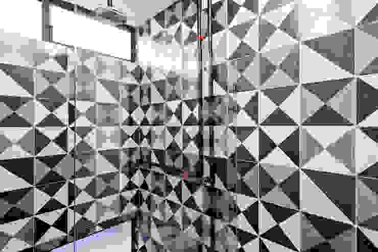 Sol 25, Proyecto Cafeina Proyecto Cafeina Industrial style bathroom Pottery Black