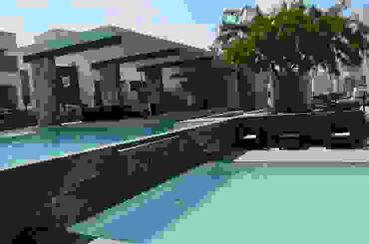 Casas modernas por TREVINO.CHABRAND | Architectural Studio Moderno