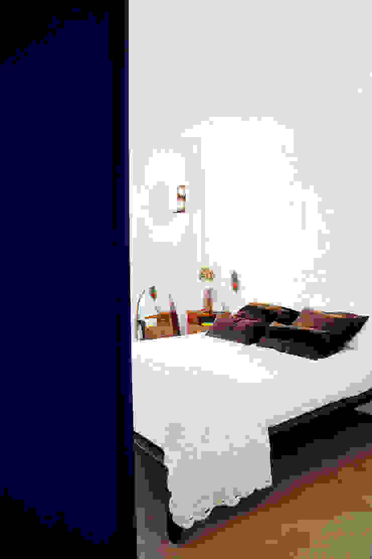 Ossigeno Architettura Mediterranean style bedroom