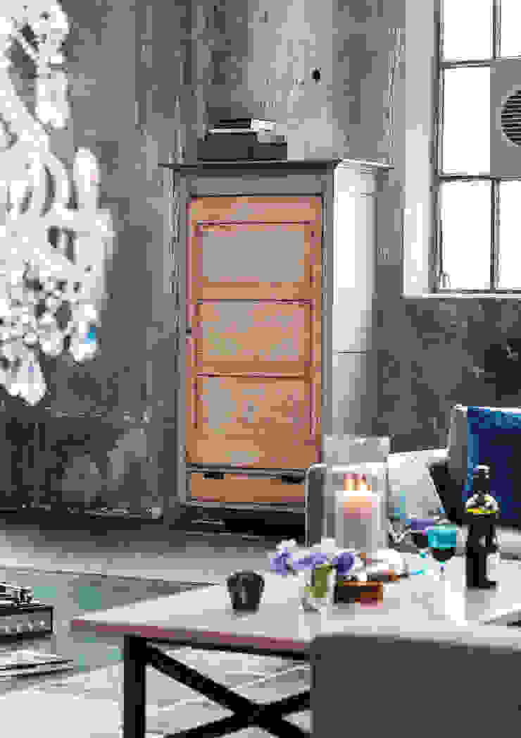 DOMICIL Journal Wohngenuss Salas de estar clássicas por Domicil Möbel GmbH Clássico