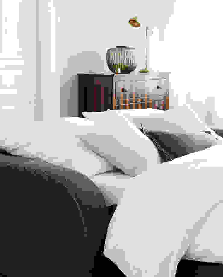 DOMICIL Journal Wohngenuss Quartos clássicos por Domicil Möbel GmbH Clássico