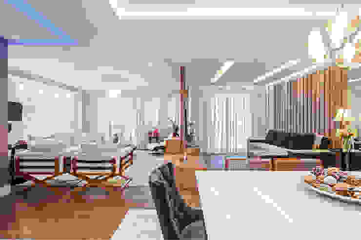 Salas de jantar modernas por Patrícia Azoni Arquitetura + Arte & Design Moderno