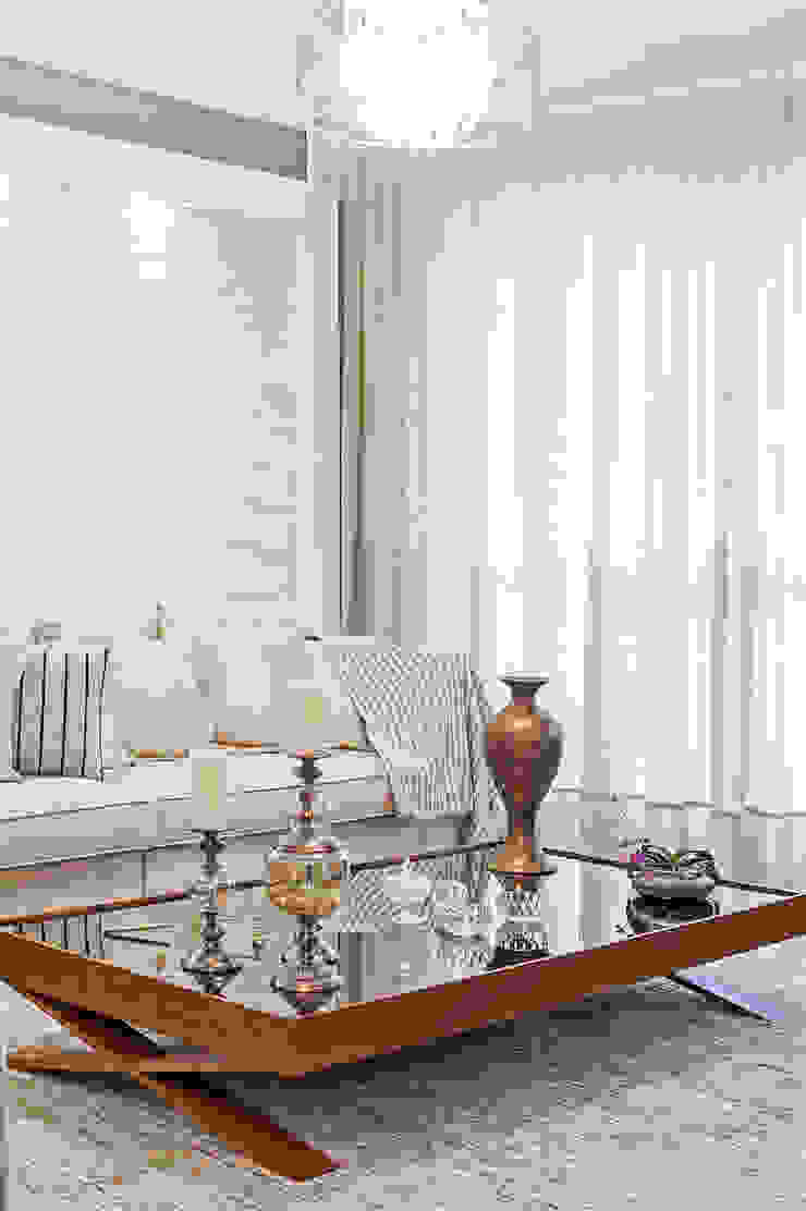 Salas de estar modernas por Patrícia Azoni Arquitetura + Arte & Design Moderno