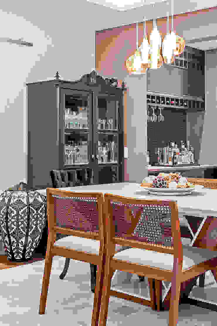 Salas de jantar modernas por Patrícia Azoni Arquitetura + Arte & Design Moderno