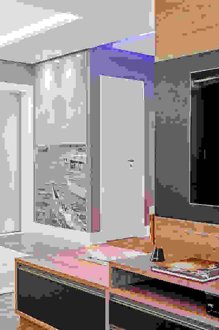 Salas multimédia modernas por Patrícia Azoni Arquitetura + Arte & Design Moderno